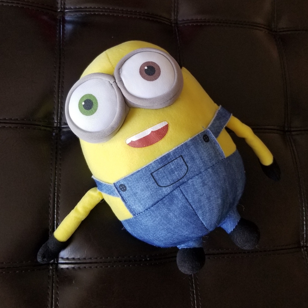 ❗Minions Illuminations BOB The Rise of Gru Plush from Universal❗